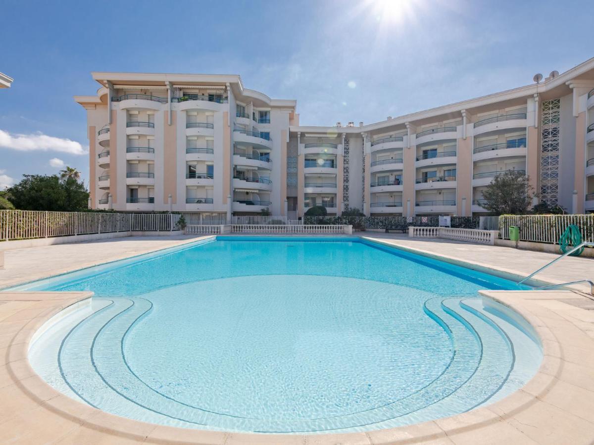 Apartment Le Borghese By Interhome Frejus Exterior photo
